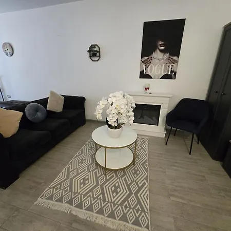 Luxury Premium - Cu Piscine Plaja & Centru Lägenhet *