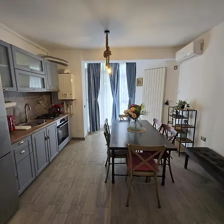 Luxury Premium - Cu Piscine Plaja & Centru Lägenhet Năvodari