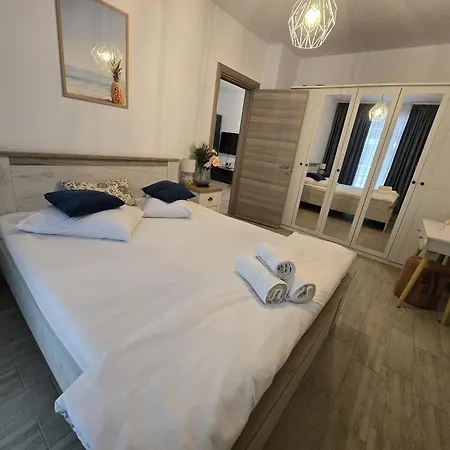 Luxury Premium - Cu Piscine Plaja & Centru