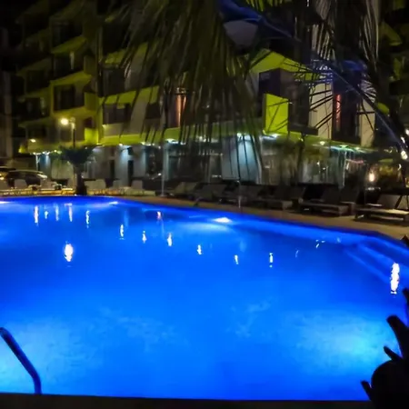 Lägenhet Luxury Premium - Cu Piscine Plaja & Centru