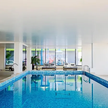 Lägenhet Luxury Premium - Cu Piscine Plaja & Centru Năvodari