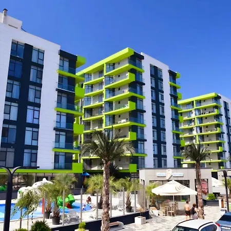 Luxury Premium - Cu Piscine Plaja & Centru